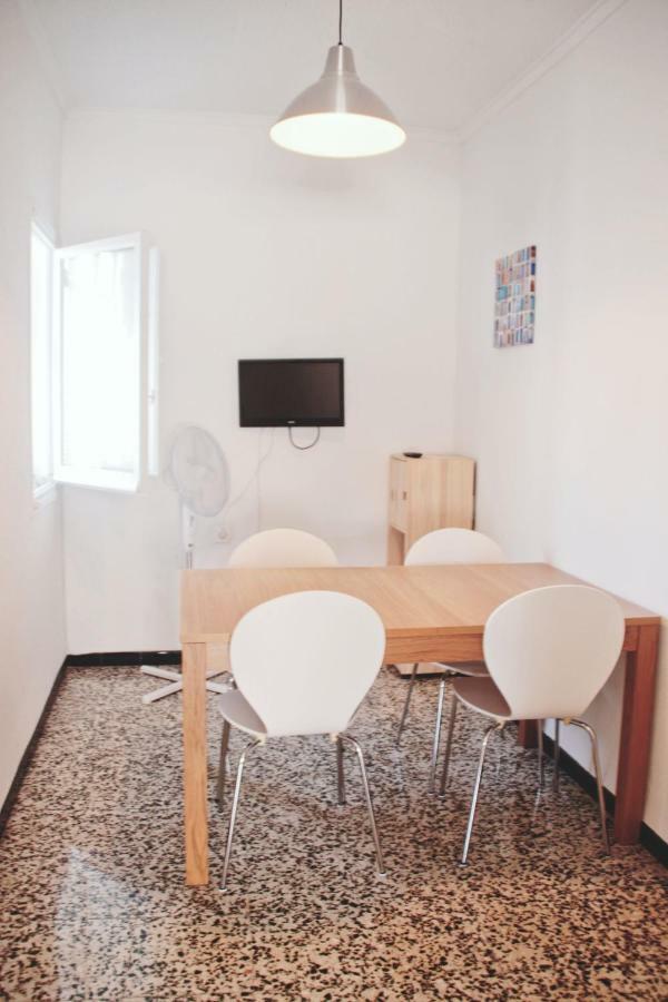 Apartamento Centrio, Teatro อาลิกันเต ภายนอก รูปภาพ